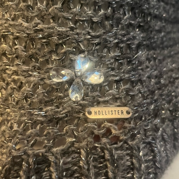 Hollister Jewel Sweater - Picture 6 of 16